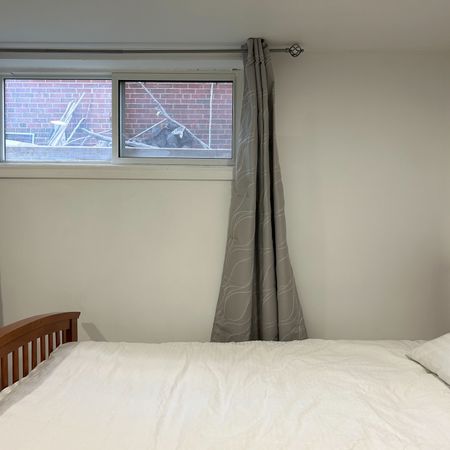 For Lease - 80 Mosedale Cres Crescent Unit# Unit C, Toronto, Ontario - Photo 4