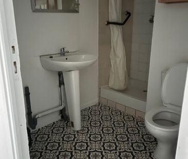 A LOUER T2 MEUBLE FIVES - Photo 5