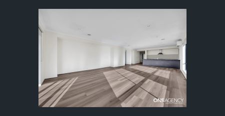 Modern Family Living in the Heart of Sanctuary Lakes - Photo 2