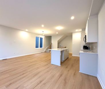 For Lease - 316 Clearpath Private, Kanata, Ontario - Photo 4