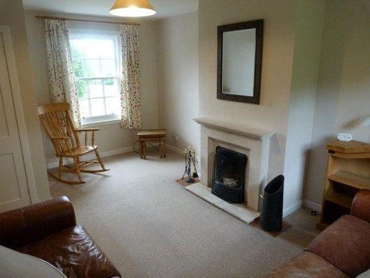 3 bedroom semi-detached house to rent - Photo 1