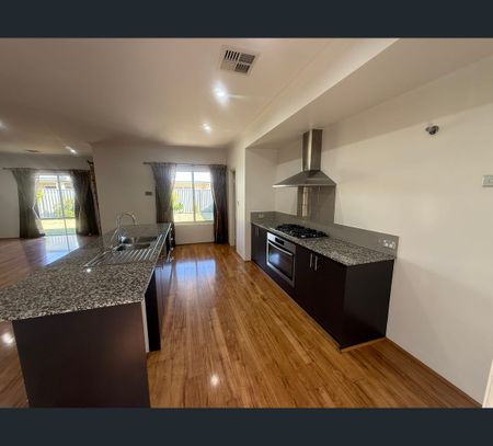 12 Granite Road, Harrisdale, WA 6112 - Photo 5