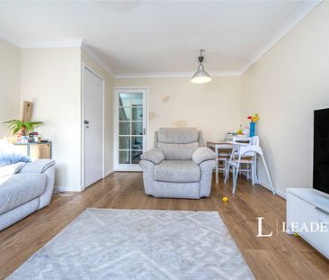 2 bedroom house to rent Lastingham Grove, Emerson Valley, Milton Ke... - Photo 4