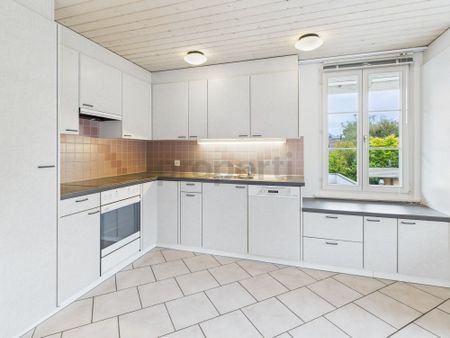 Grosszügige 4.5-Zimmer-Wohnung im Herzen von Langnau im Emmental - Foto 2