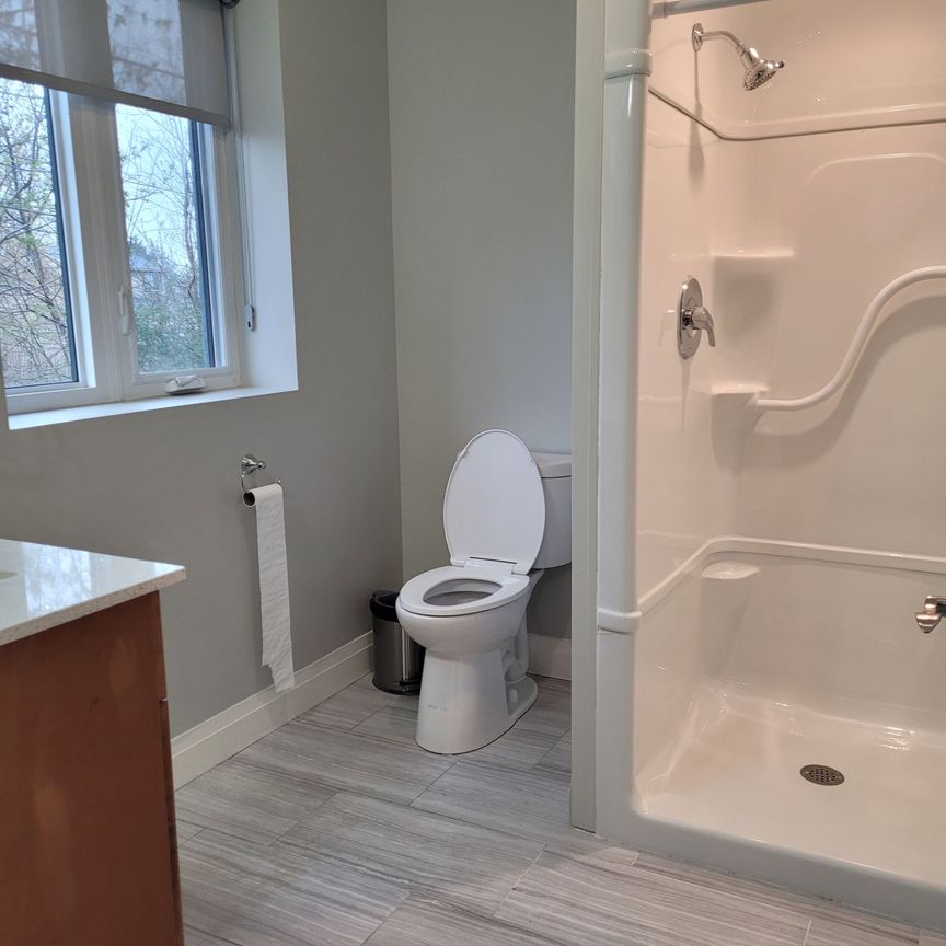 For Lease - 67 Minto Street Unit# #201, Port Colborne, Ontario - Photo 1