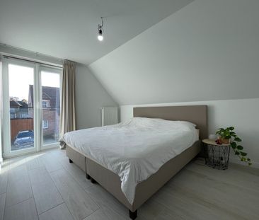 Recente, halfopen nieuwbouwwoning te huur teOostnieuwkerke - Photo 6