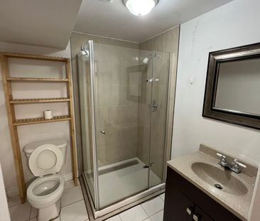 For Lease - 225 Kingslake Road Unit# Main & Basement, Toronto, Ontario - Photo 6