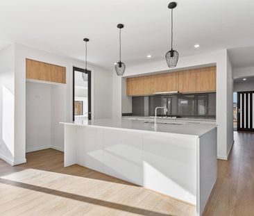 4 Rapid Street, Aintree VIC 3336 - Photo 2