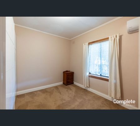 76 BOANDIK TERRACE, Mount Gambier, SA 5290 - Photo 5