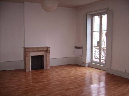 Location appartement 2 pièces 56.79 m² à Mâcon (71000) CENTRE VILLE - Photo 4