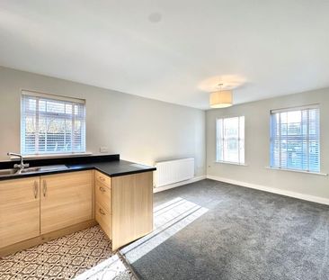 Priory Chase, Pontefract - Photo 1