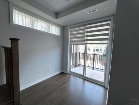 For Lease - 93 Anna Russell Way, Markham, Ontario - Photo 2