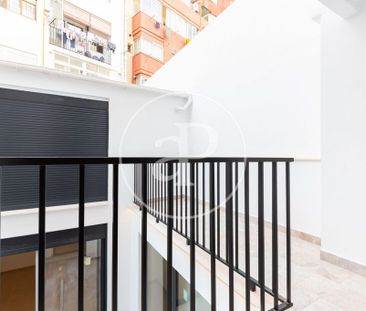 3 bedroom luxury Apartment for rent in Valencia - Photo 3