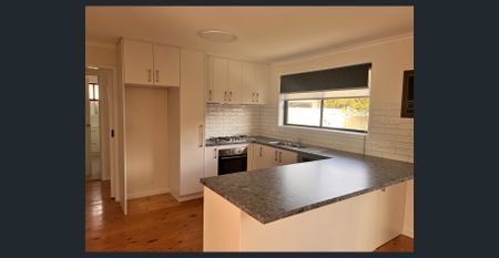 Spacious Home & Great Outdoor Area - Photo 5