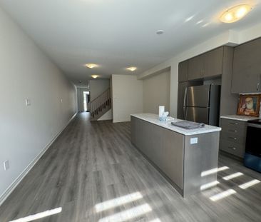 For Lease - 45 Gledhill Crescent, Cambridge, Ontario - Photo 6