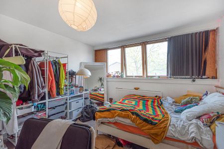 3 bedroom flat to rent - Photo 5