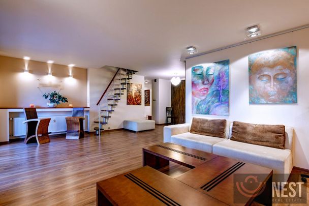 Trzypokojowe mieszkanie, Stare Miasto - Zdjęcie 1