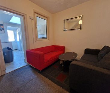 4 bedroom house to rent - Photo 5