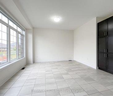 For Lease - 2217 Lozenby Street, Innisfil, Ontario - Photo 4