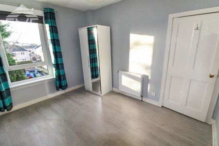 2 bedroom semi-detached house to rent - Photo 4