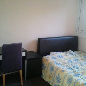 Room in a Shared House, Sambrook House, E1 - Photo 2