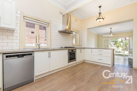 Great Location, Great Presentation ** Available 21/11/25 ** - Photo 4