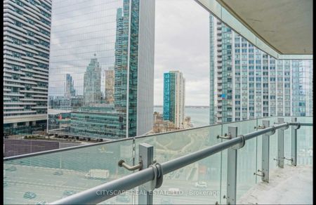 For Lease - 14 York Street Unit# 1202, Toronto, Ontario - Photo 3