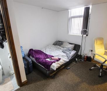 6 bedroom house to rent - Photo 5