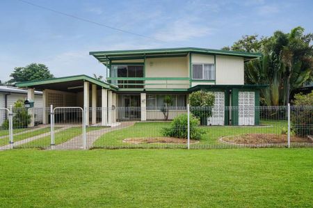 Spacious Four-Bedroom Home in Prime Edge Hill Location - Photo 3