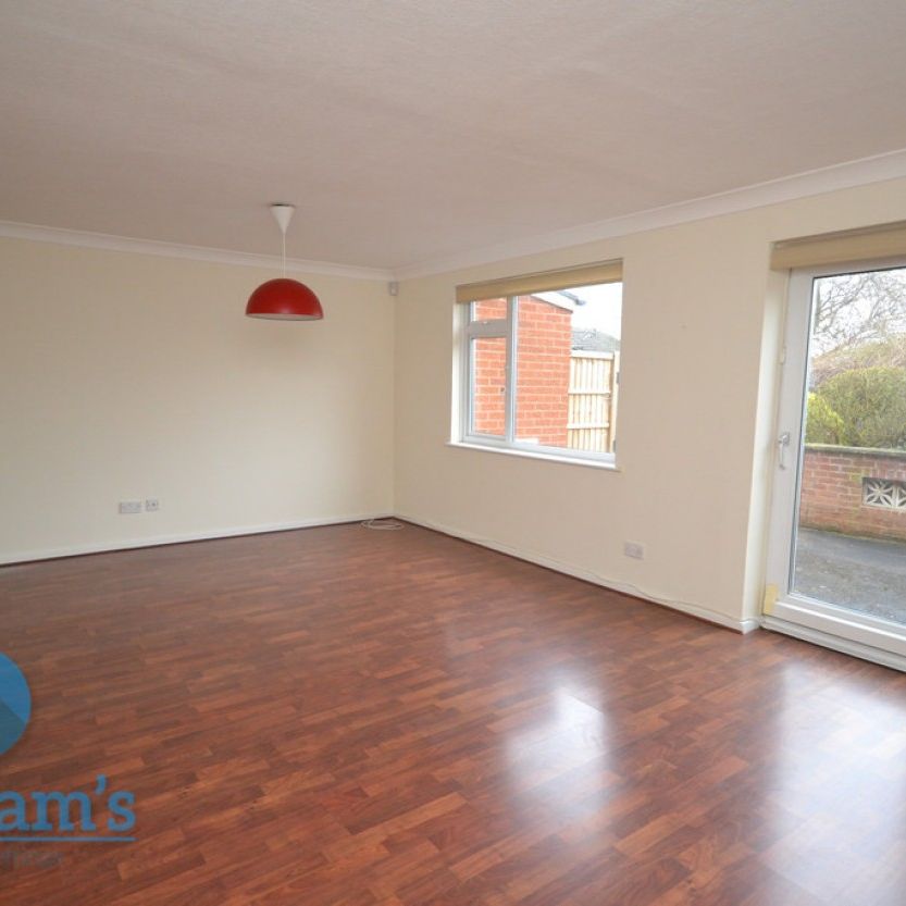 3 bed Town House for Rent - Photo 1