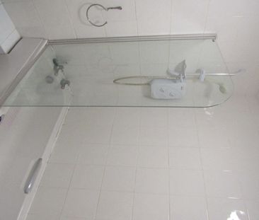 Adelphi Street Flat, Preston - Photo 4