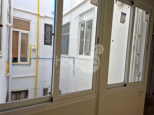 4 bedroom luxury Flat for rent in Seville, Andalusia - Photo 1