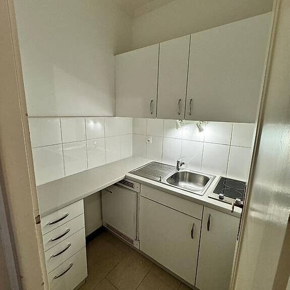 Appartement 1,5 pièces au cœur de la Vieille-Ville de Genève. - Foto 1
