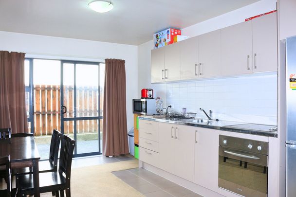 1E/47 Ireland Road, Panmure - Photo 1