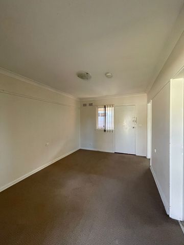 1/26-30 Boronia Street, 2142, South Granville Nsw - Photo 2