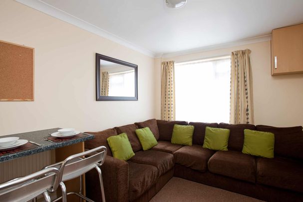 Margate Road, Ramsgate (2) Kent CT12 6SQ - Photo 1