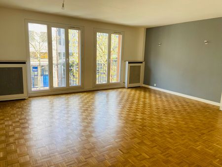 Location appartement 3 pièces, 77.66m², Charenton-le-Pont - Photo 3