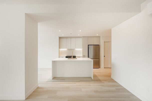 Rue Modugno, H4R 1V3, Montréal - Photo 1