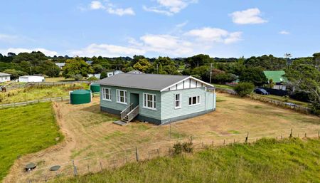 Simple Living in a Character-Filled Home - Photo 4