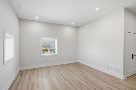 For Lease - 185 Main Street Unit# B, King, Ontario - Photo 2