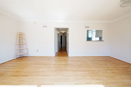 For Lease - 9 Mississauga Road Unit# Upper, Mississauga, Ontario - Photo 4