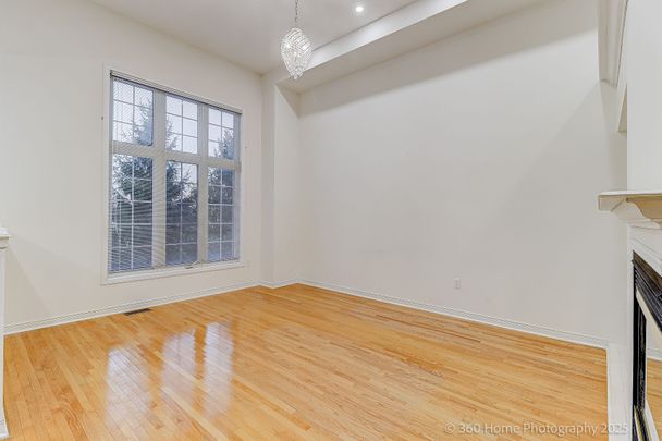 For Lease - 211 Kayla Crescent, Vaughan, Ontario - Photo 1