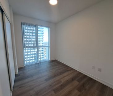 For Lease - 8 Interchange Way Unit# 2112, Vaughan, Ontario - Photo 2