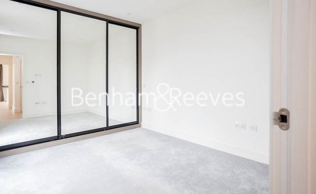 2 Bedroom flat to rent in Seaford Road, Northfields, W13 - Photo 1