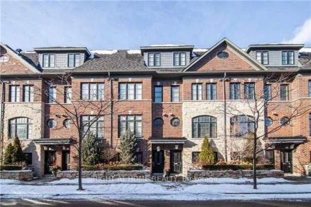 Condo Townhouse For Lease | W9232889 - Photo 2