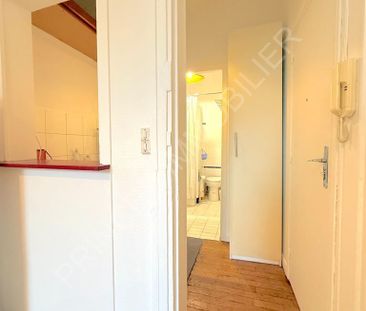 Location Appartement Boulogne-Billancourt 1 pièce 14 m² - Photo 2