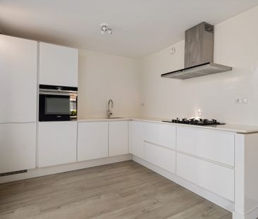 Turnhoutplantsoen 27, 1066 NP, Amsterdam - Photo 1