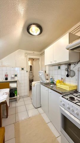 Kiadó átlagos állapotú lakás - Debrecen - Fotó 2