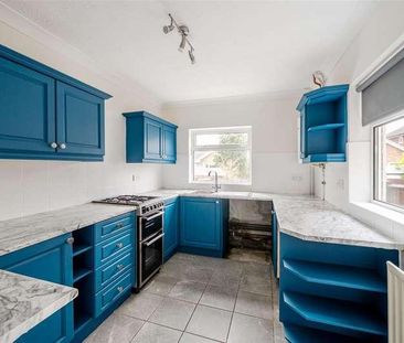 Nursery Road, Salisbury, SP2 - Photo 3