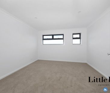 25/40 Fred Daly Avenue, Coombs ACT 2611 - Townhouse For Rent | Domain - Photo 4
